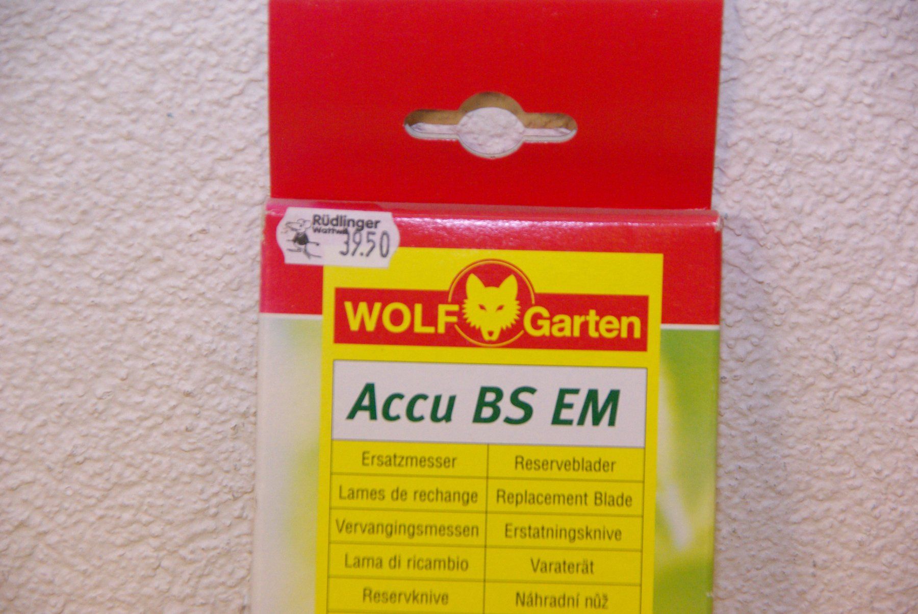 Wolf Garten Rasenmäher: WOLF Garten Ersatzmesser Accu BS EM – Neu und originalverpackt aus Herisau von Cevianer1844 1