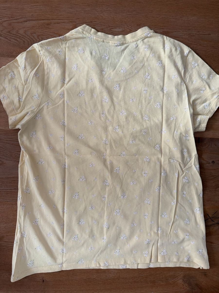 Levi's T-shirt: T-Shirt Levi‘s – Usato da Davos Platz venduto da boom62 2