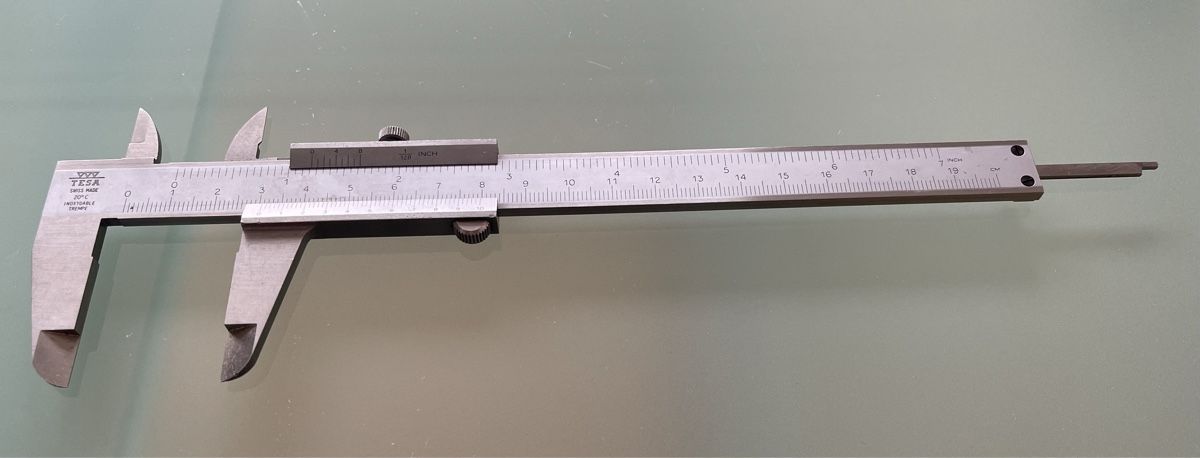 Tesa Misurare: Tesa Messschieber Messlehre 200 mm – Usato da Kehrsatz venduto da bianca69