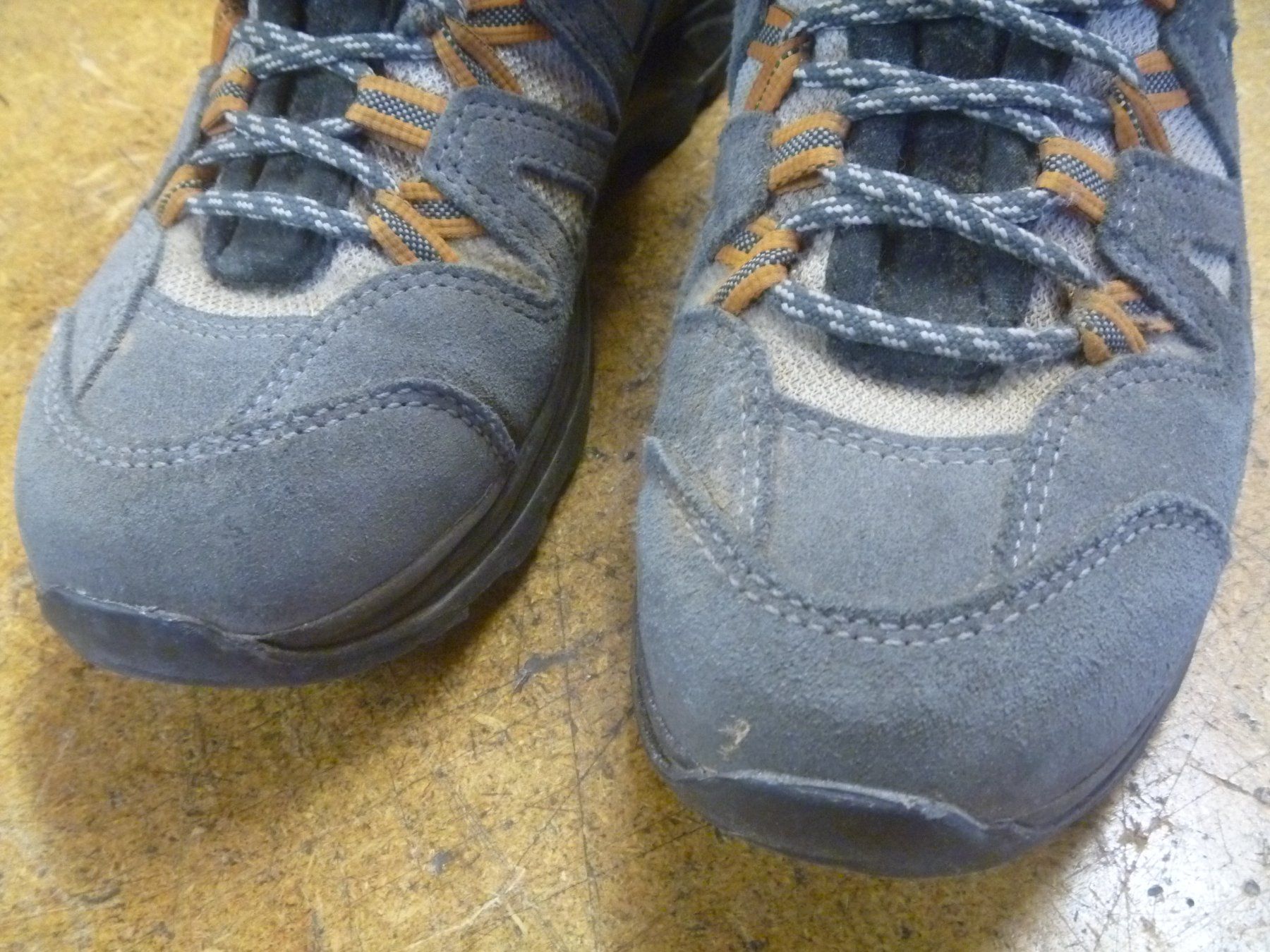 Lowa Scarpe da uomo: Wanderschuhe Grösse 40  Lowa – Usato da Rüti ZH venduto da baumchen 4