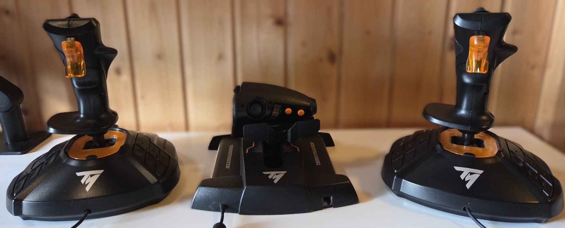 Controller: Thrustmaster T.16000M FCS Hotas – Usato da St-Légier-La Chiésaz venduto da Zenachris