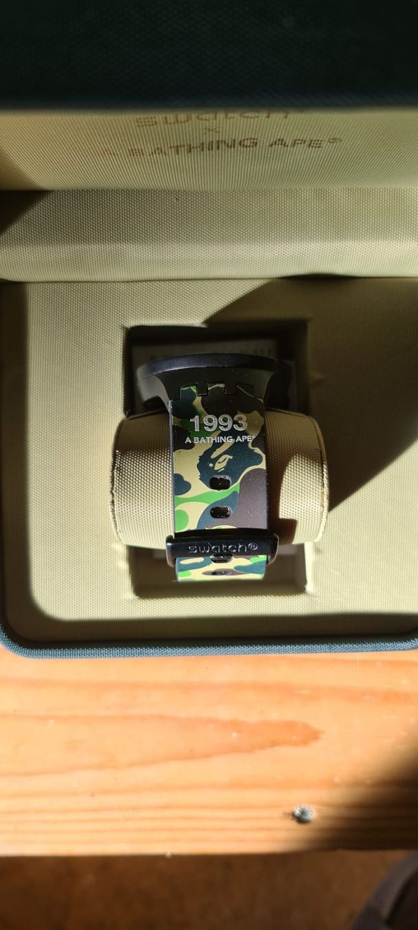 Swatch Orologi: Bape X Swatch Big Bold The World Watch – Nuovo (secondo la descrizione) da zürich venduto da R-N-J 2