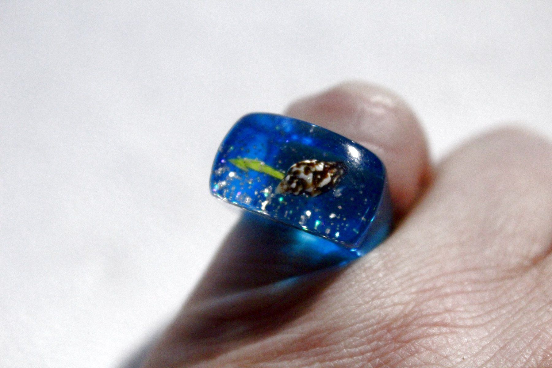 Anelli: Vintage Space-Age - Ring mit Muschel, Seestern, Seeigel, usw – Nuovo (secondo la descrizione) da Bern venduto da Vitaneuf