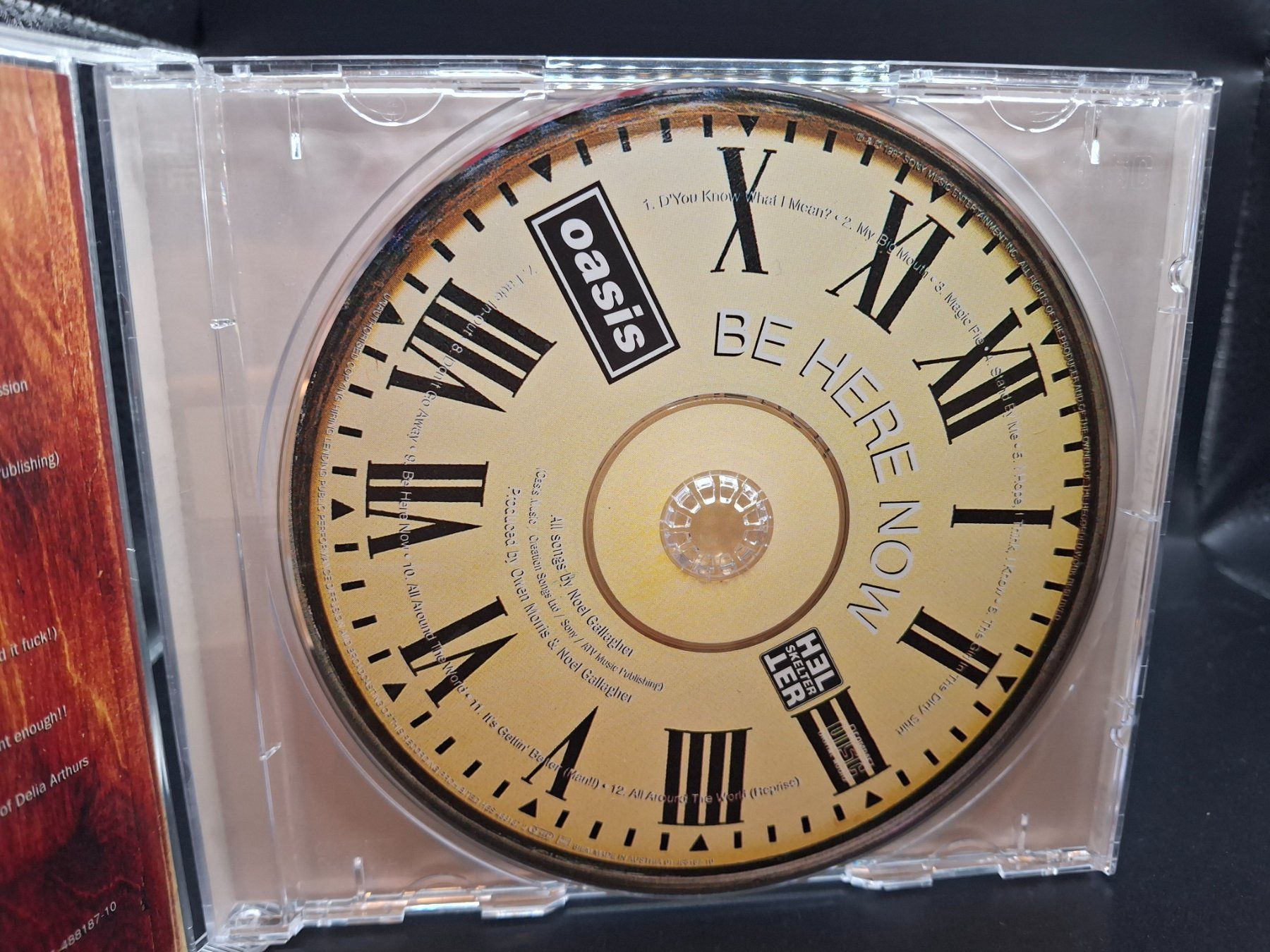 CD: Oasis – Be Here Now – Usato da St.Gallen venduto da jalamusic 2