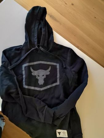 The Rock Under Armour Hoodie, Damen M, wie neu, selten!