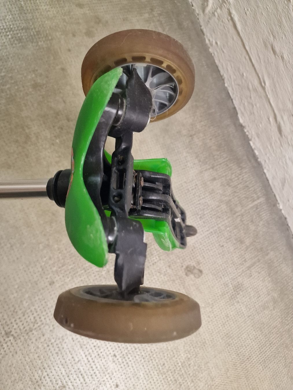 Micro Kickboard: Micro Mini Scooter – Gebraucht aus Basel von chingson 3