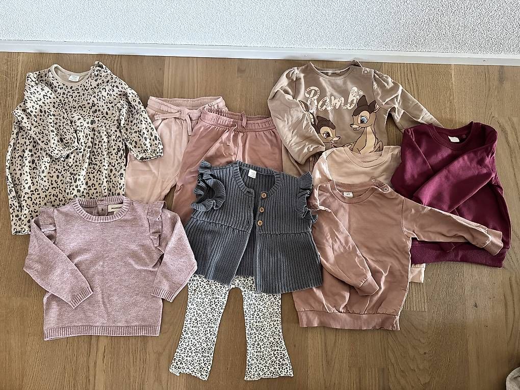 Kleiderpakete & -sets: Kleiderpaket Mädchen 80-92 – Gebraucht aus Horn von Lari_Daro