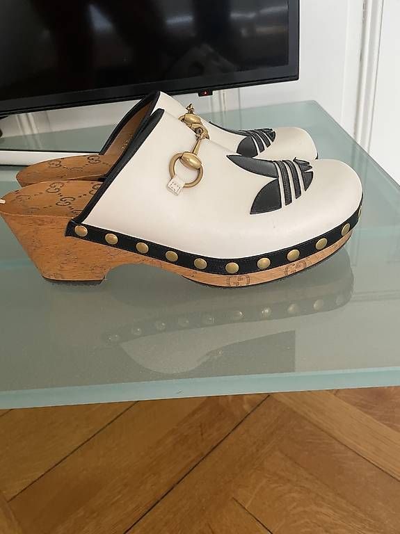 Gucci Damenschuhe: Gucci Clogs – Gebraucht aus Basel von DobrilaP 2