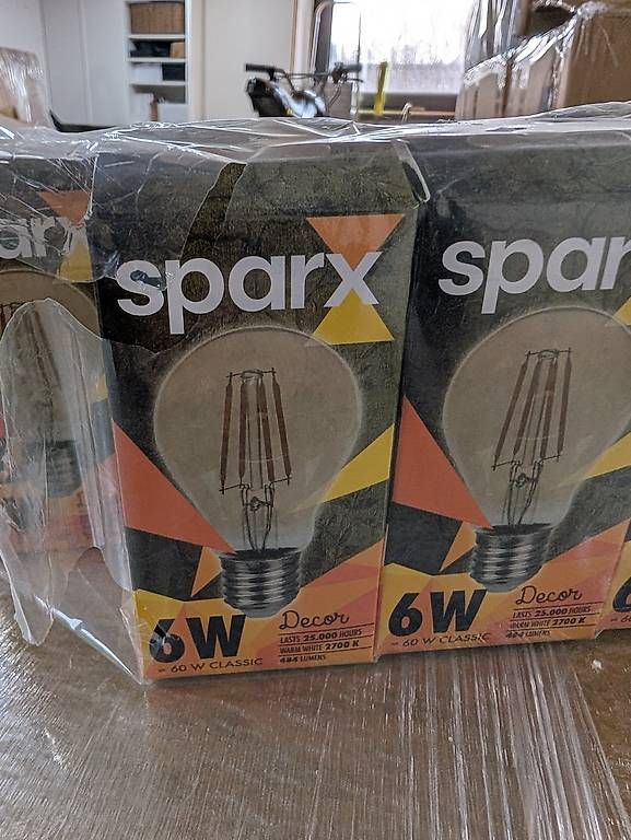 Lampade: LED-Leuchtmittel E27 – Usato da Niederuzwil venduto da marmal 2