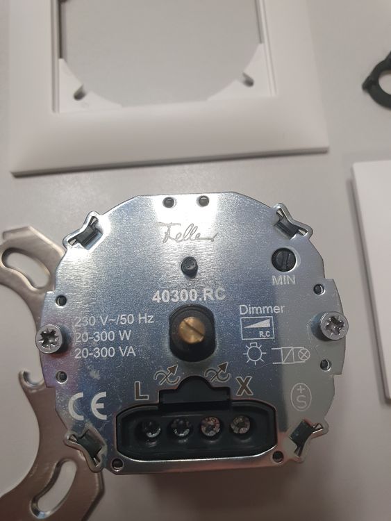 Dimmer Feller Drehdimmer 20-300W 40300.RC Schalter | Kaufen auf Ricardo