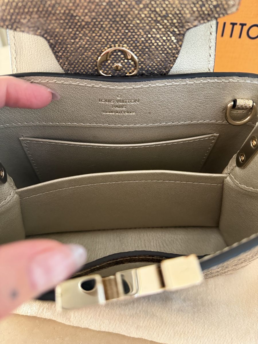 Louis Vuitton Taschen: Louis Vuitton Capucines Mini Karung Exotic ✨ – Neu (gemäss Beschreibung) aus Oberburg von Cheysirius_96 7
