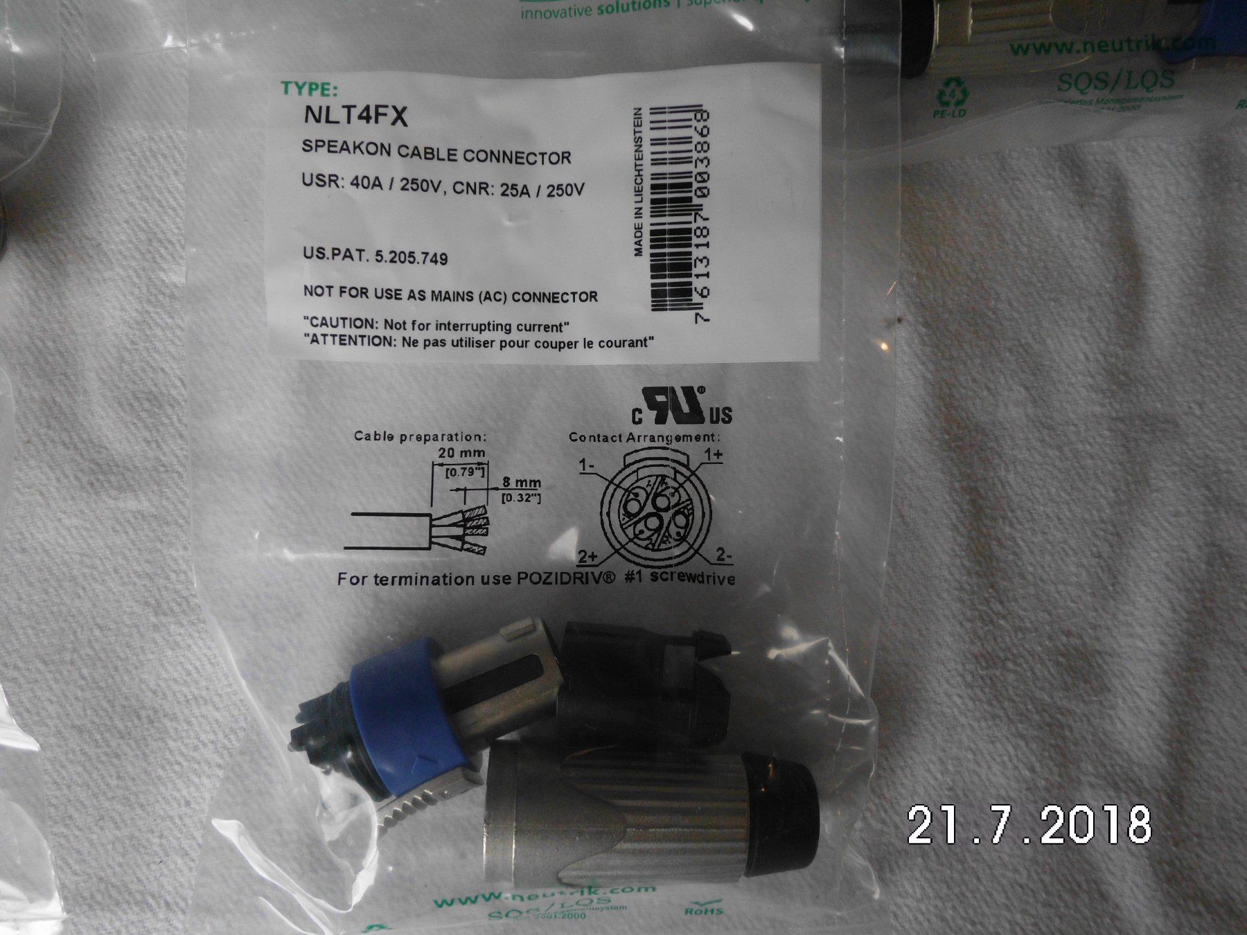 Neutrik Cavi: Neutrik Speakon Stecker 5x NLT4FX – Nuovo e nell'imballaggio originale da Sargans venduto da Bomp 2