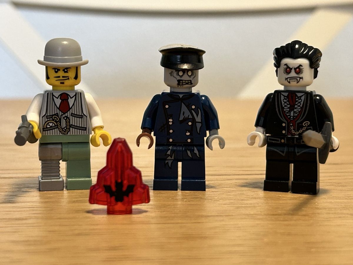 Lego Statuette: Lego Monster Fighters Figuren – Usato da Luterbach venduto da Magnesium3