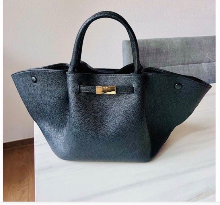 Taschen für Damen: Ledertasche – Neu und originalverpackt aus Goldach von kri_dyl6