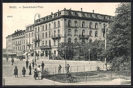 Basel, Zentralbahn-Platz mit Hotel Euler
