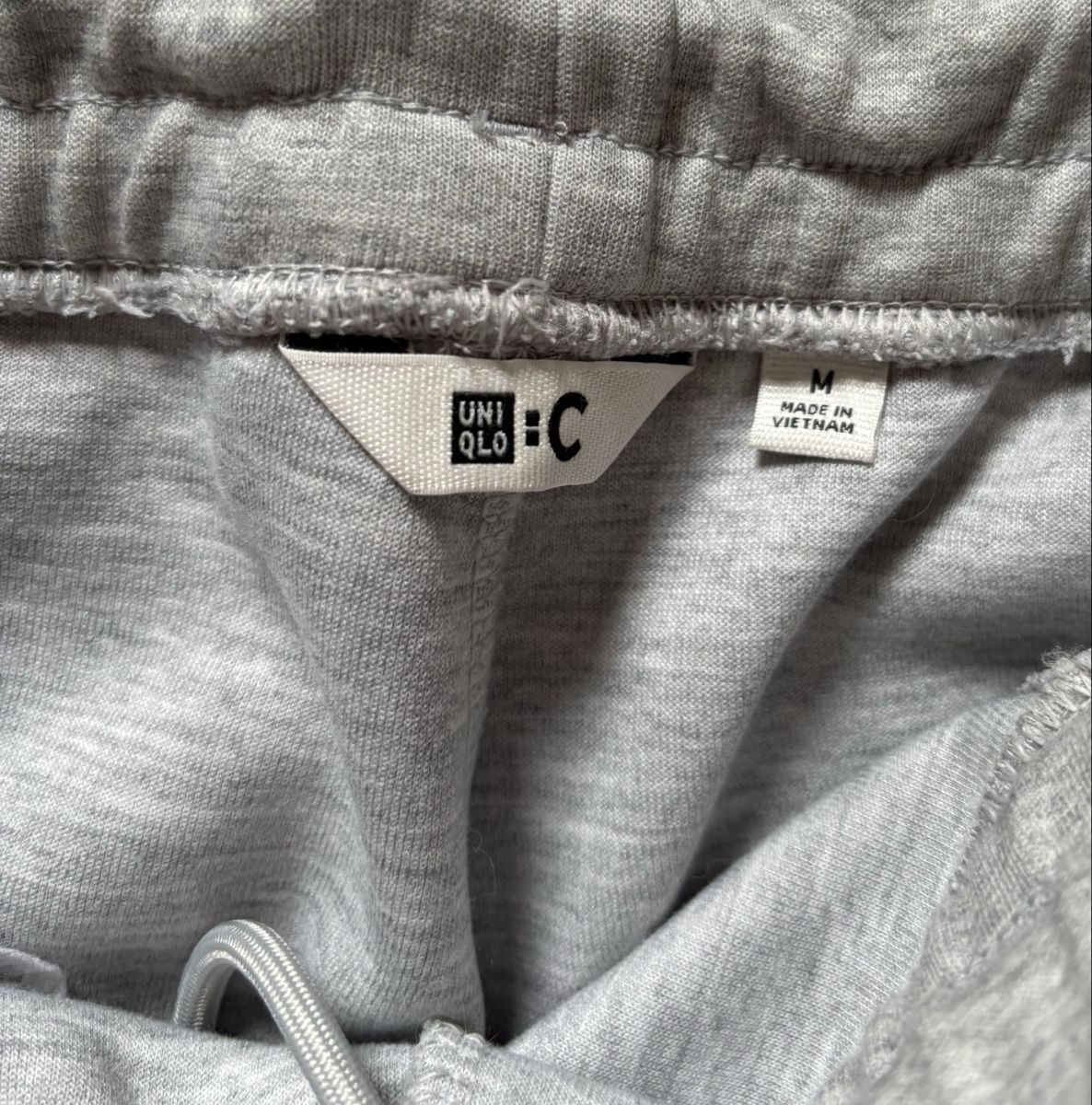 Hosen: Sweatpants  – Gebraucht aus Therwil von cae_qvq7 1