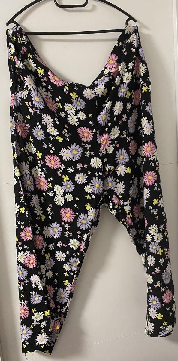 Hosen: Hose – Neu (gemäss Beschreibung) aus Gossau ZH von Lavinia07