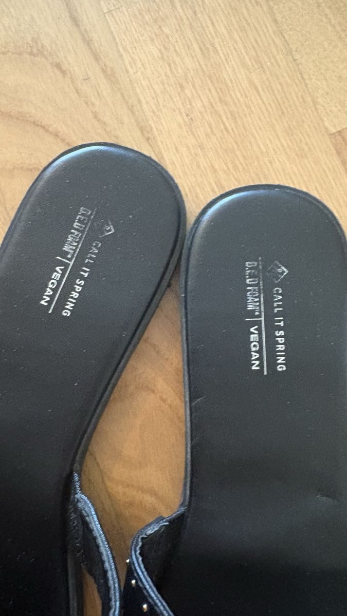 Damenschuhe: Schlappen 40/41  – Neu (gemäss Beschreibung) aus Bern von best.secondhand 1