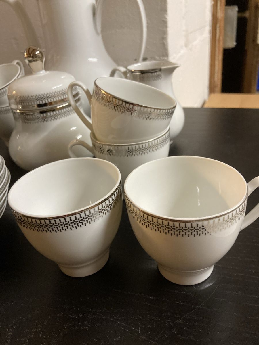 Set di piatti: Vintage Kaffeeset späte 60er Jahre – Usato da Ottikon venduto da lo99 3