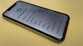 Apple iPhone 11 - 128GB - Weiss - iCloud Lock für Bastler