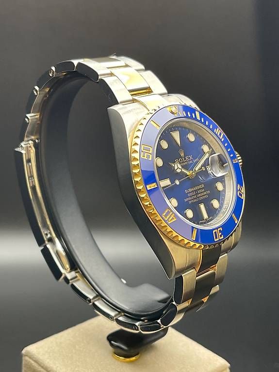 Rolex Orologi: Rolex Submariner Date Ref. 116613LB "Bluesy 40mm"  2020 – Usato da Lugano venduto da luganotopwatches 1