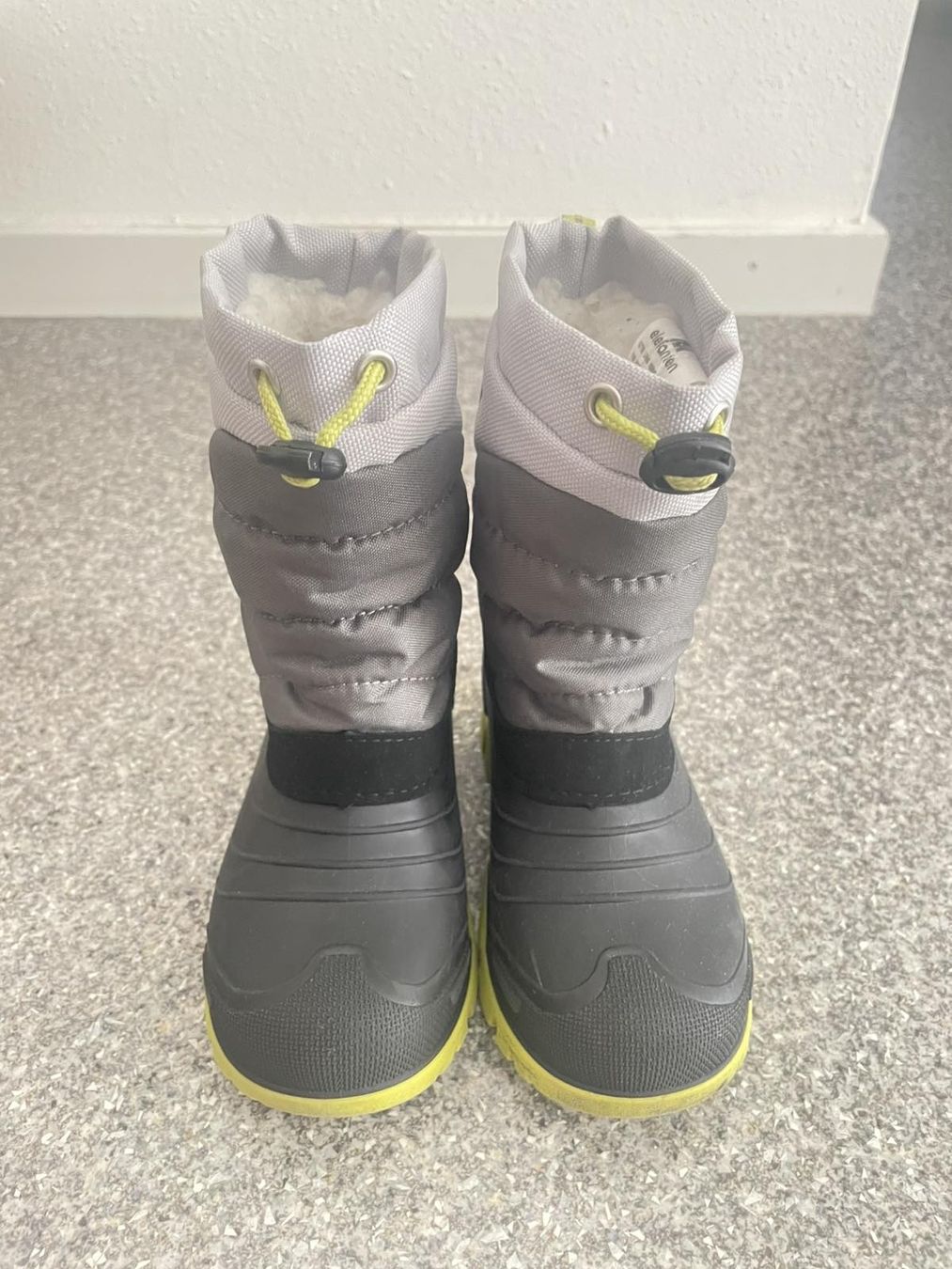 Scarpe per ragazzi: 3 Paar Winterschuhe  – Usato da Buchs SG venduto da VitaliiKu 3