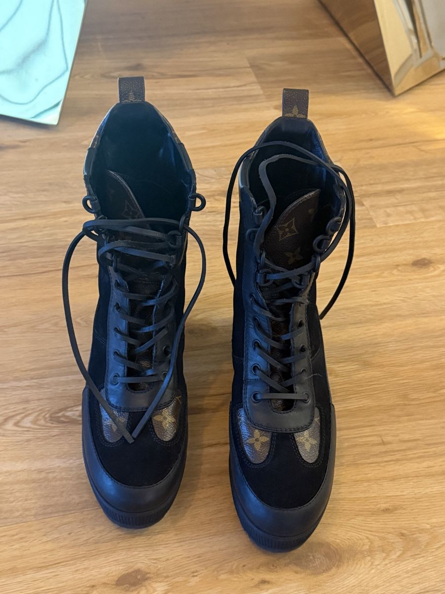 Louis Vuitton Scarpe da donna: Louis Vuitton Boots, Size 40 ! – Nuovo (secondo la descrizione) da Wallisellen venduto da gin_9htl