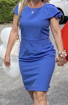 Elegantes, blaues Sommerkleid von Tiffany, Grösse S