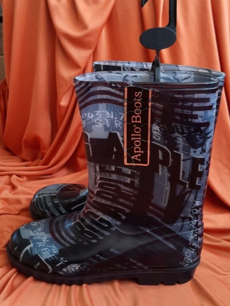 Scarpe per ragazzi: Apollo Gummistiefel BIG Apple Gr. 35 – Nuovo (secondo la descrizione) da Seuzach venduto da VT-Collections1 7