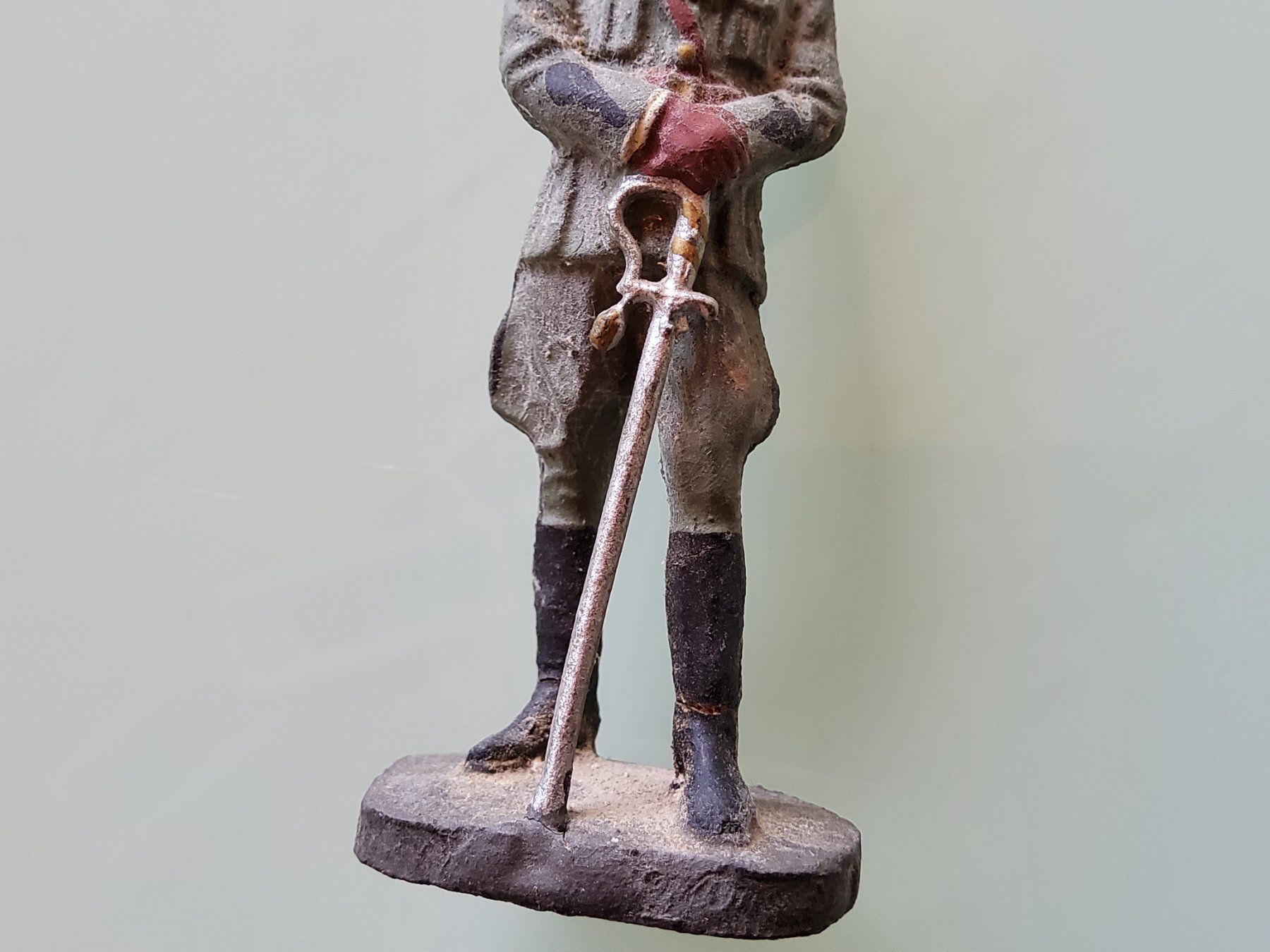 Elastolin Spielzeuge: Ancienne figurine en Elastolin, général Guisan  – Gebraucht aus Malleray von Broc-Mo 7