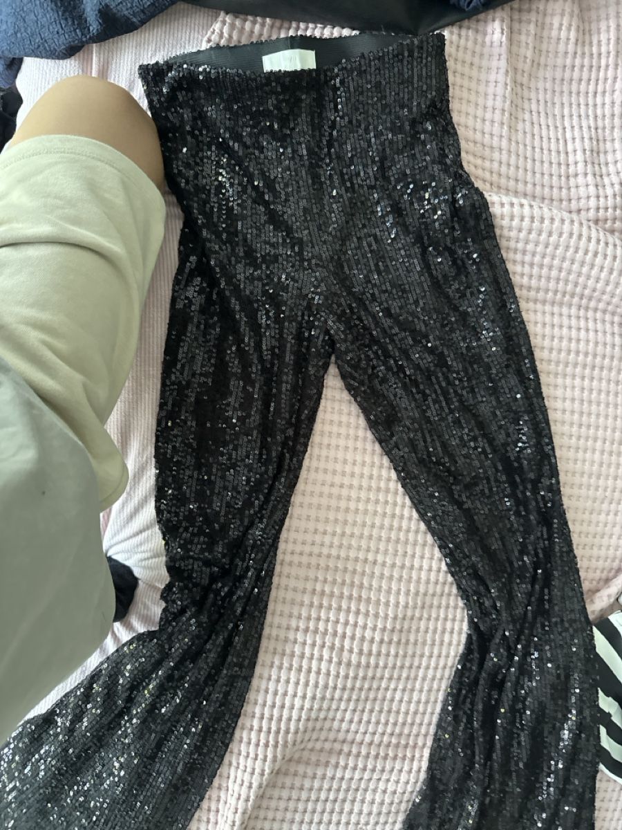 H&M Hosen: Pantalon H&M – Neu (gemäss Beschreibung) aus Chêne-Bougeries von dav_x99l