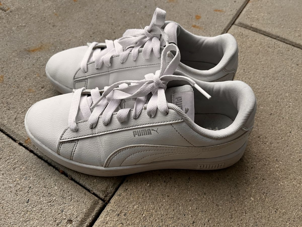 Herrenschuhe: Puma Sneakers 39 – Gebraucht aus Wil ZH von Wonderwoman76