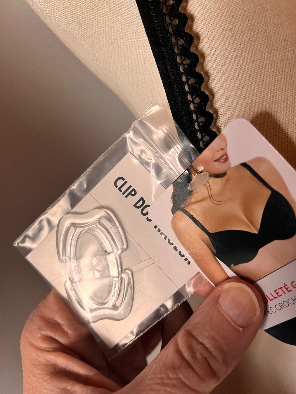 Sonstige Unterwäsche: Bügel-BH VARIANCE, Grösse 70 A, Farbe Schwarz – Neu und originalverpackt aus Rudolfstetten von gst_g7xl 2