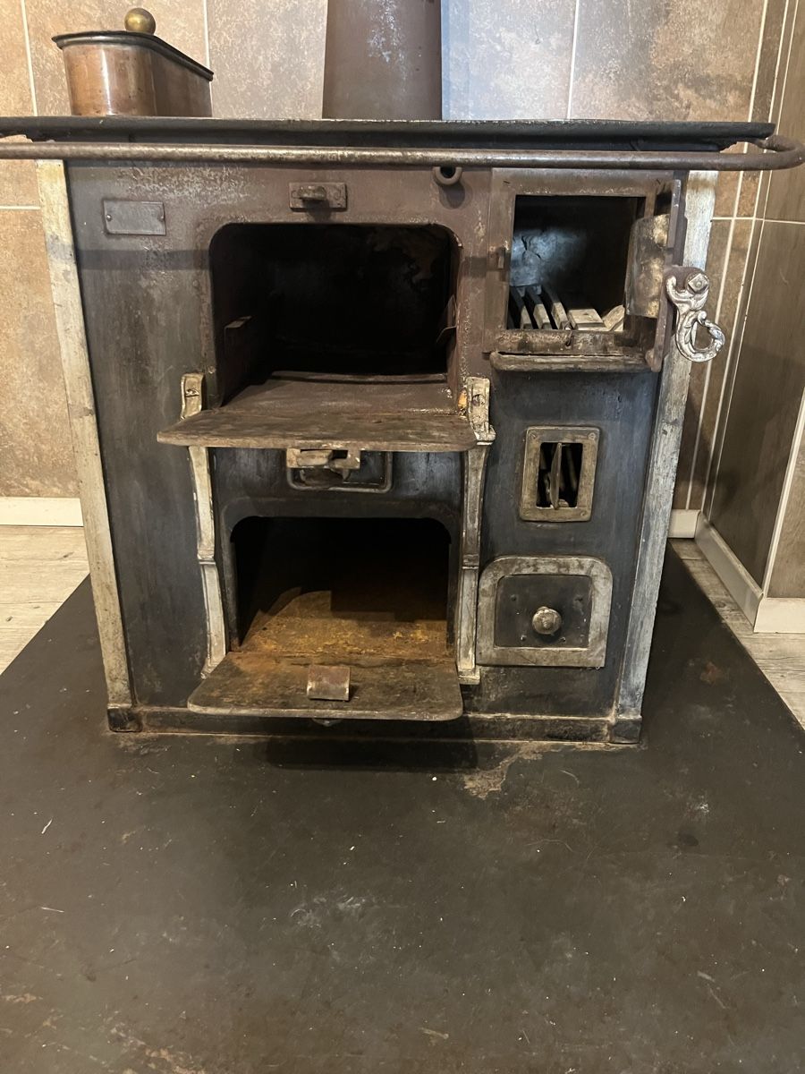 Herde: Cuisinière à bois  – Gebraucht aus Cuarnens von Olivier1820 2