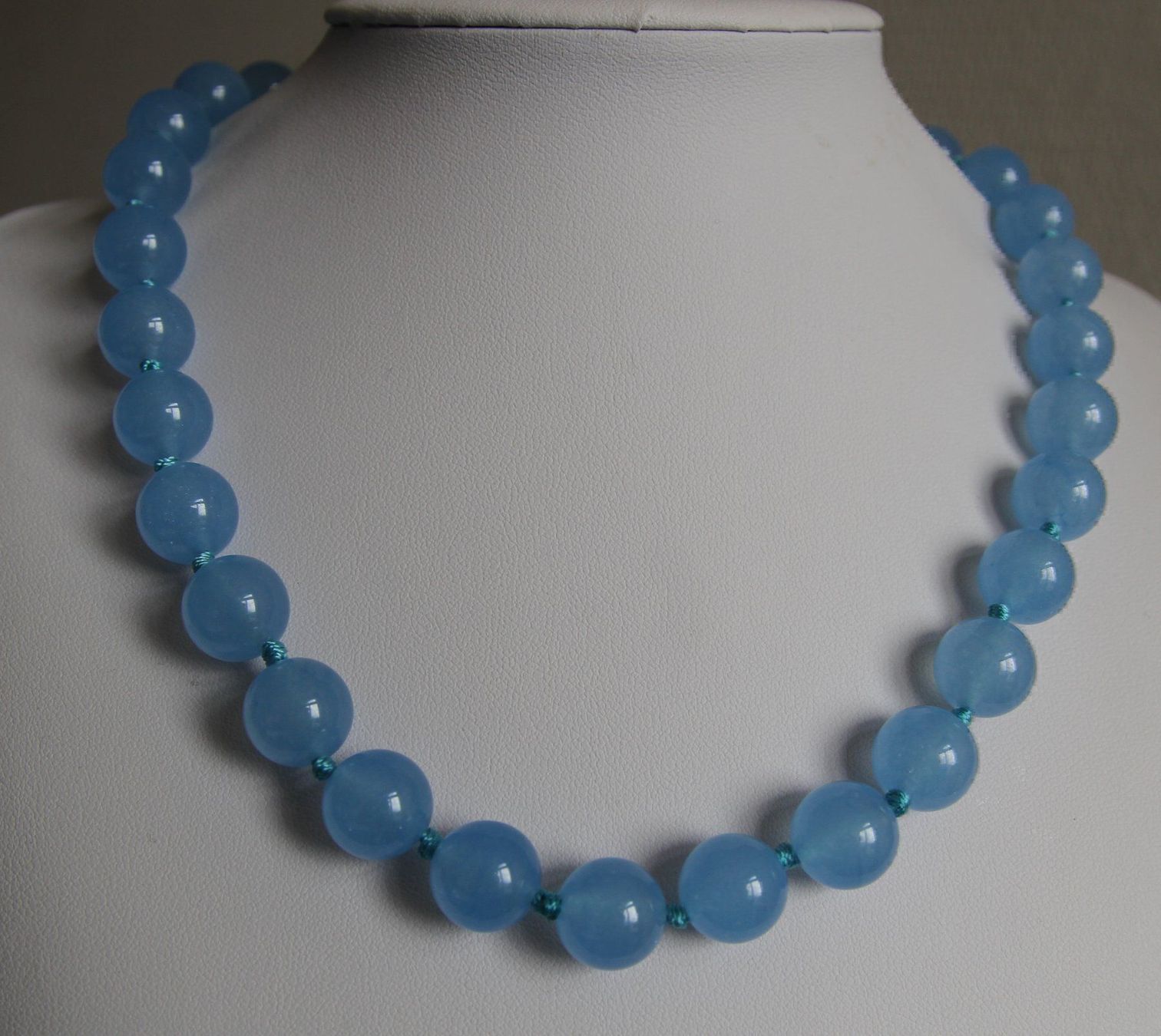 Catenine: NEU Jadekette Jade Kette 1,2cm Perle – Nuovo (secondo la descrizione) da Matten b. Interl venduto da EdelsteineInterlaken