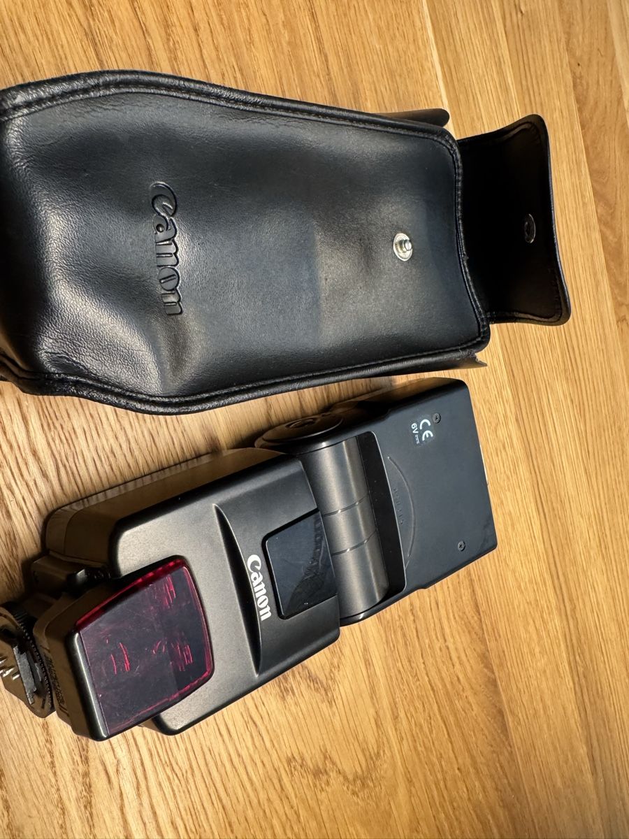 Canon Flash: Canon Speedlite 550EX – Usato da Richterswil venduto da MaliB 1