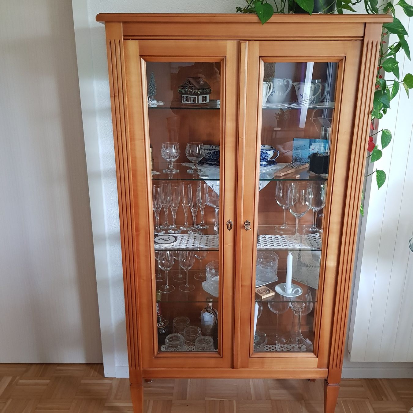 Vetrine: Vitrine mit Glastablaren – Usato da Bischofszell venduto da MZumbach 1