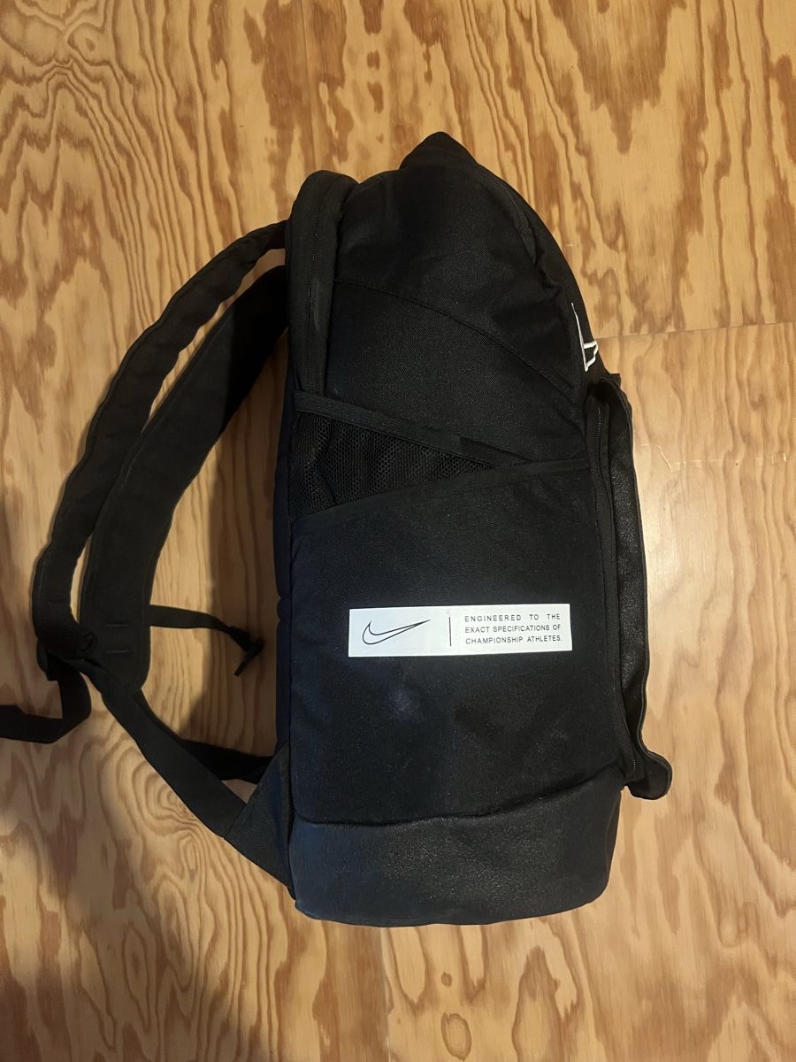 Nike Rucksäcke: Nike ELITE sac  – Gebraucht aus Le Châble VS von jud_syz2 1