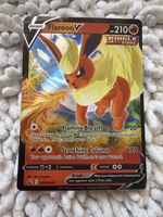 Pokemon Karte, Flareon V