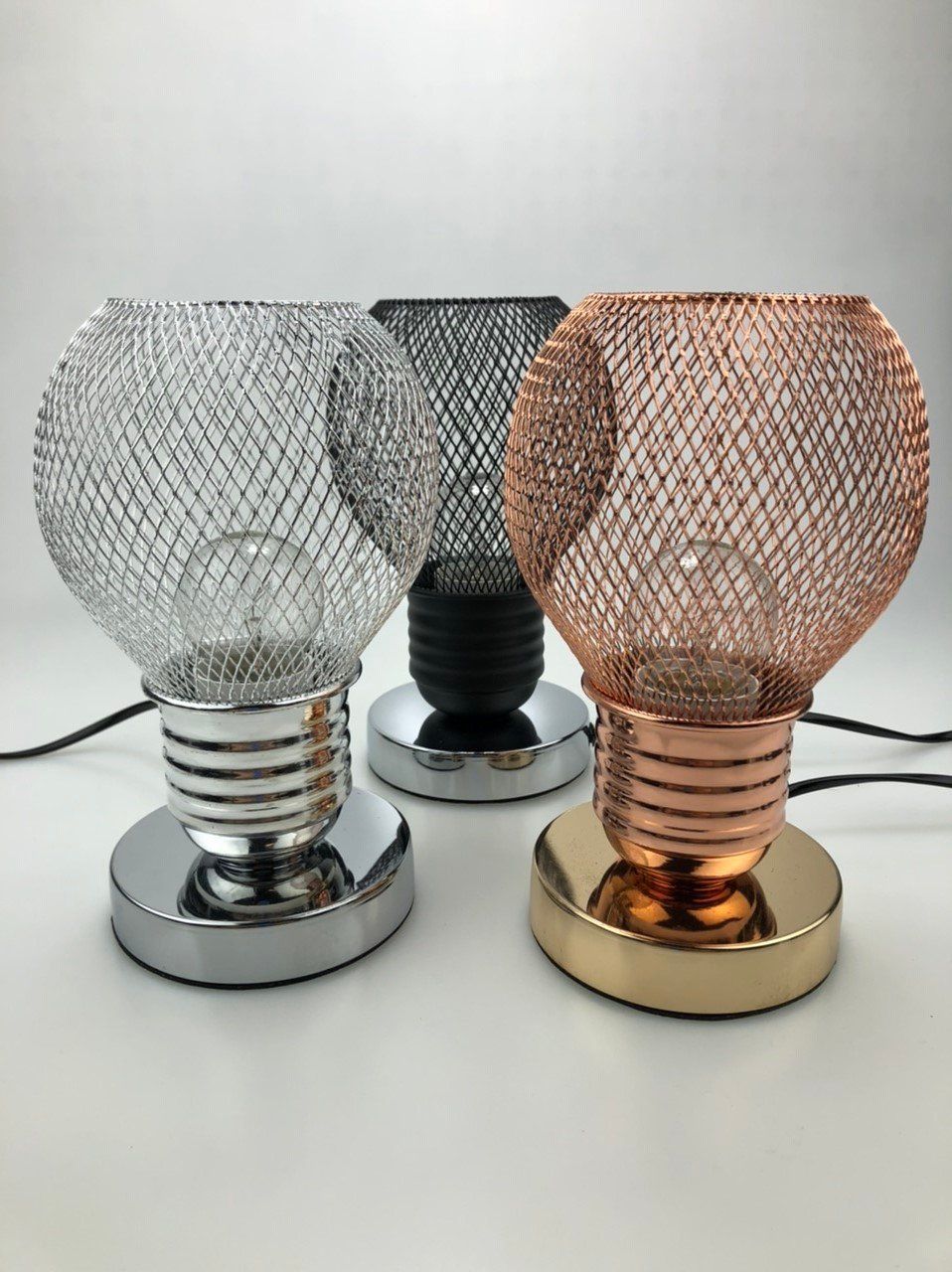 Lampen: Tischlampe mit Gitterschirm – Neu und originalverpackt aus Schaffhausen von ky-shop 9