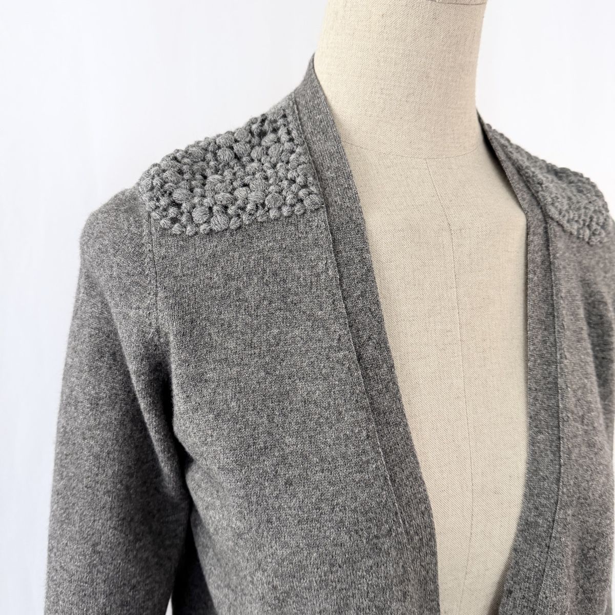 Akris Maglioni & Felpe: AKRIS Cardigan – Nuovo (secondo la descrizione) da Emmen venduto da Avviivva_Com2023 1