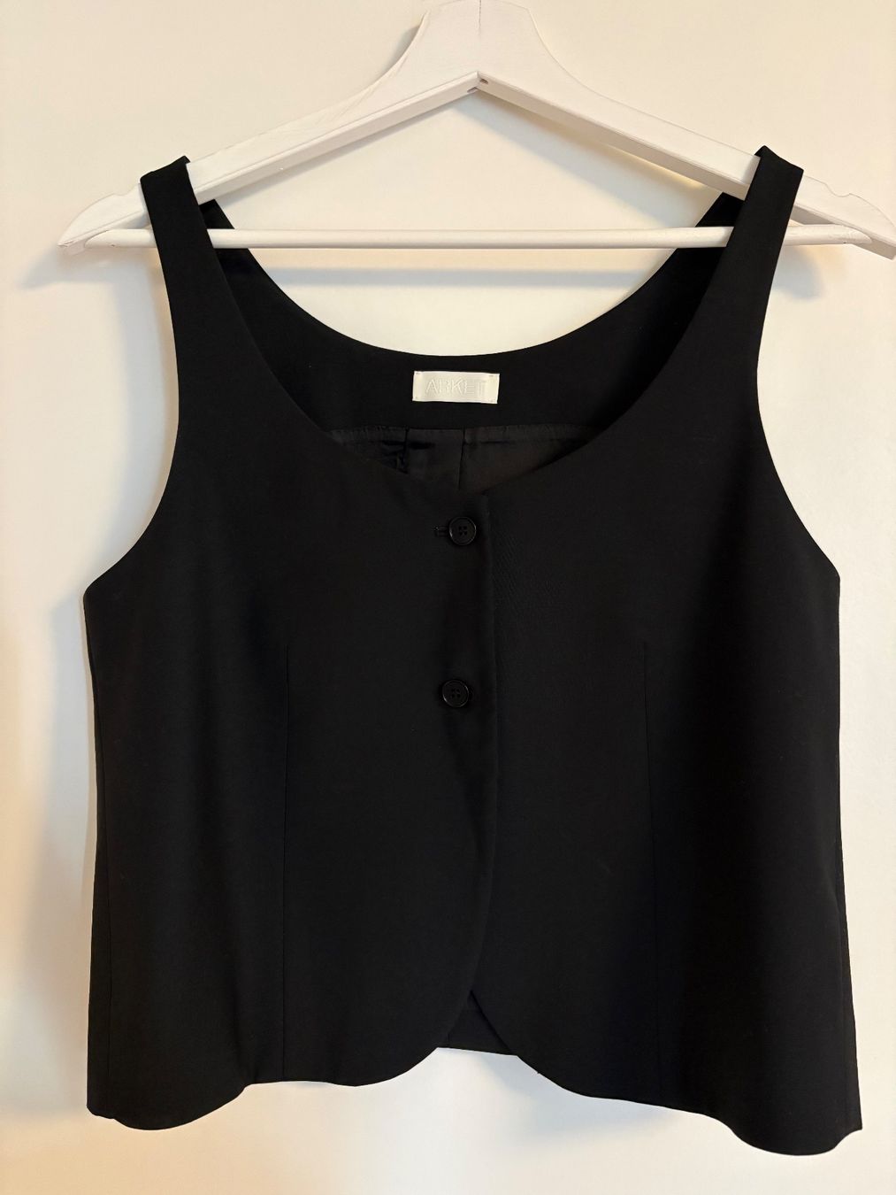 Arket Tops: Weste von Arket – Neu (gemäss Beschreibung) aus Zürich von Lendava