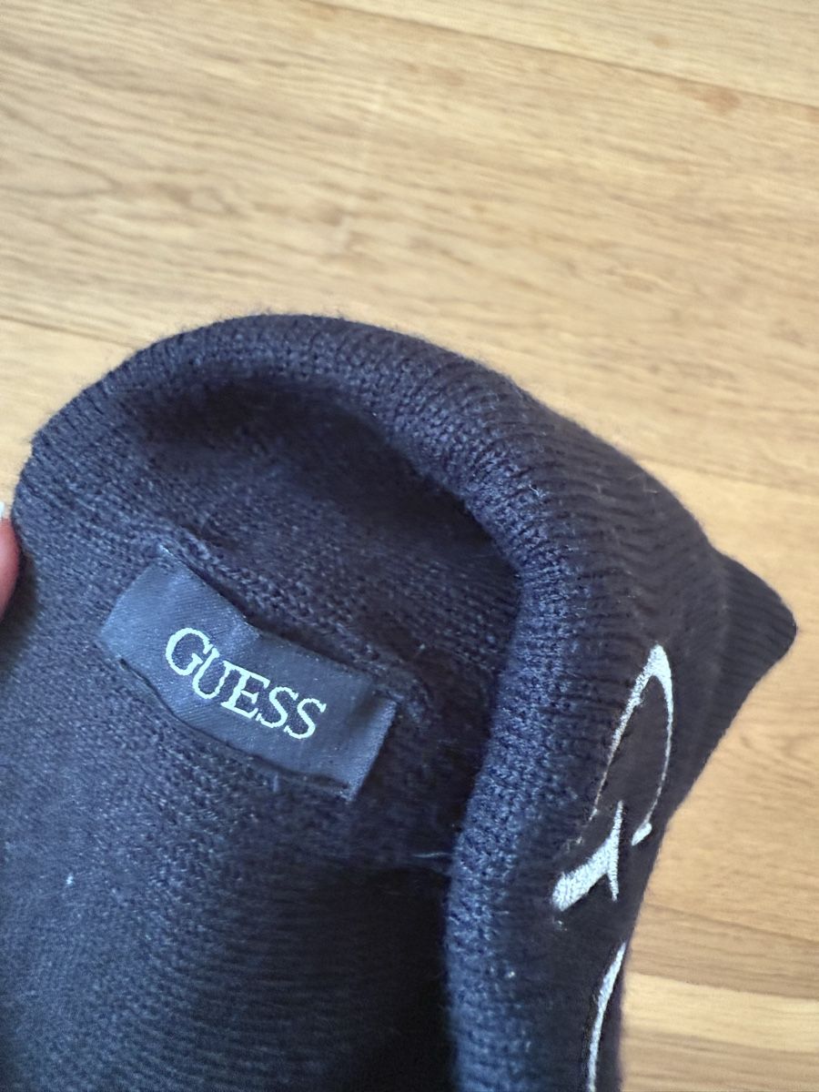 Guess Altro in  Abbigliamento & Accessori: Guess Mütze – Usato da Hedingen venduto da vane.zh 1