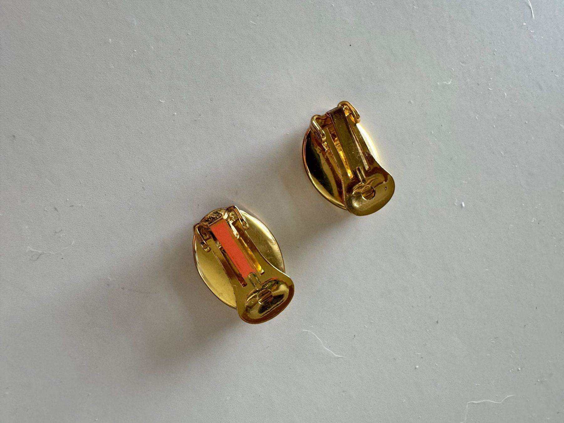 Orecchini pendenti & Orecchini a lobo: gold ear clips – Nuovo (secondo la descrizione) da Zürich venduto da gosia_z 1