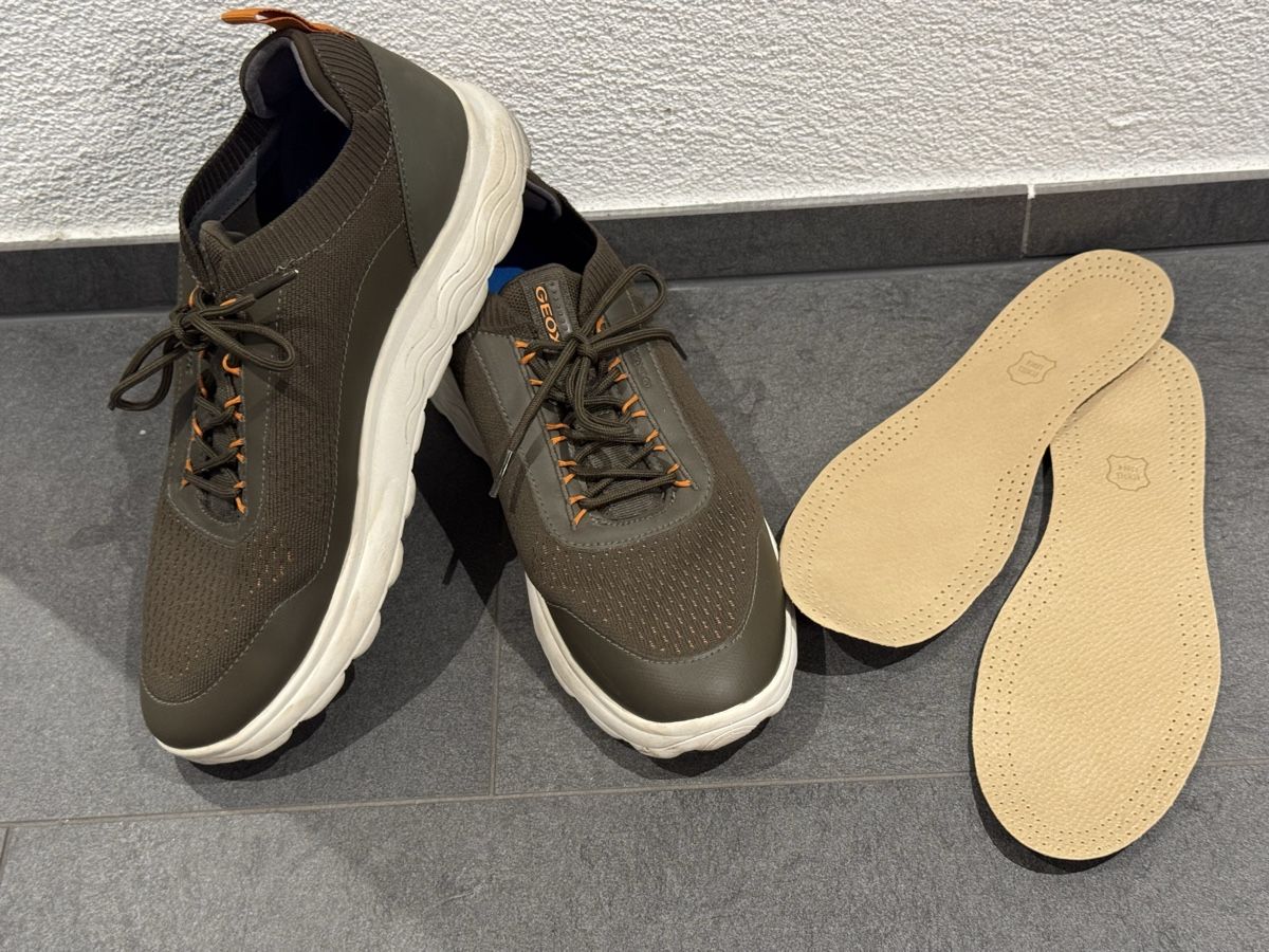 Geox Scarpe da uomo: GEOX Respira Herrensneaker – Nuovo (secondo la descrizione) da Tägerwilen venduto da lenaschreiber 9