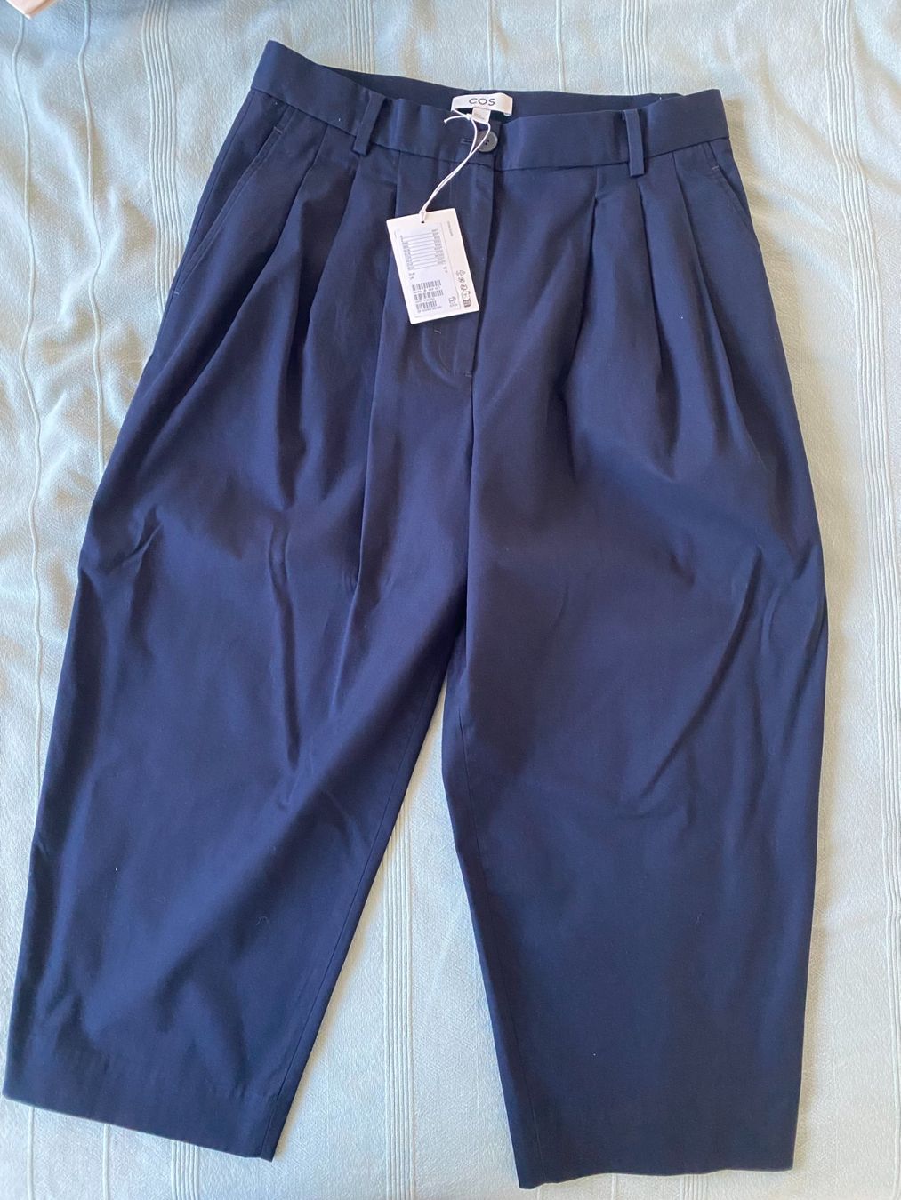 Cos Pantaloni: Hose von Cos – Usato da Bern venduto da Blu_Bern