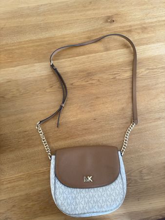 Michael Kors Umhängetasche, hellbraun, Top Zustand!