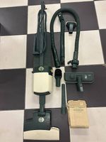 Vorwerk Staubsauger VK 121-1