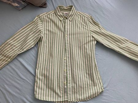 Pull&Bear Herrenhemd grün/weiss gestreift Gr. S