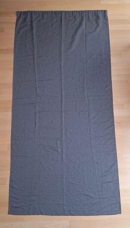 2 Verdunkelungsvorhänge, grau mit Blumenmuster